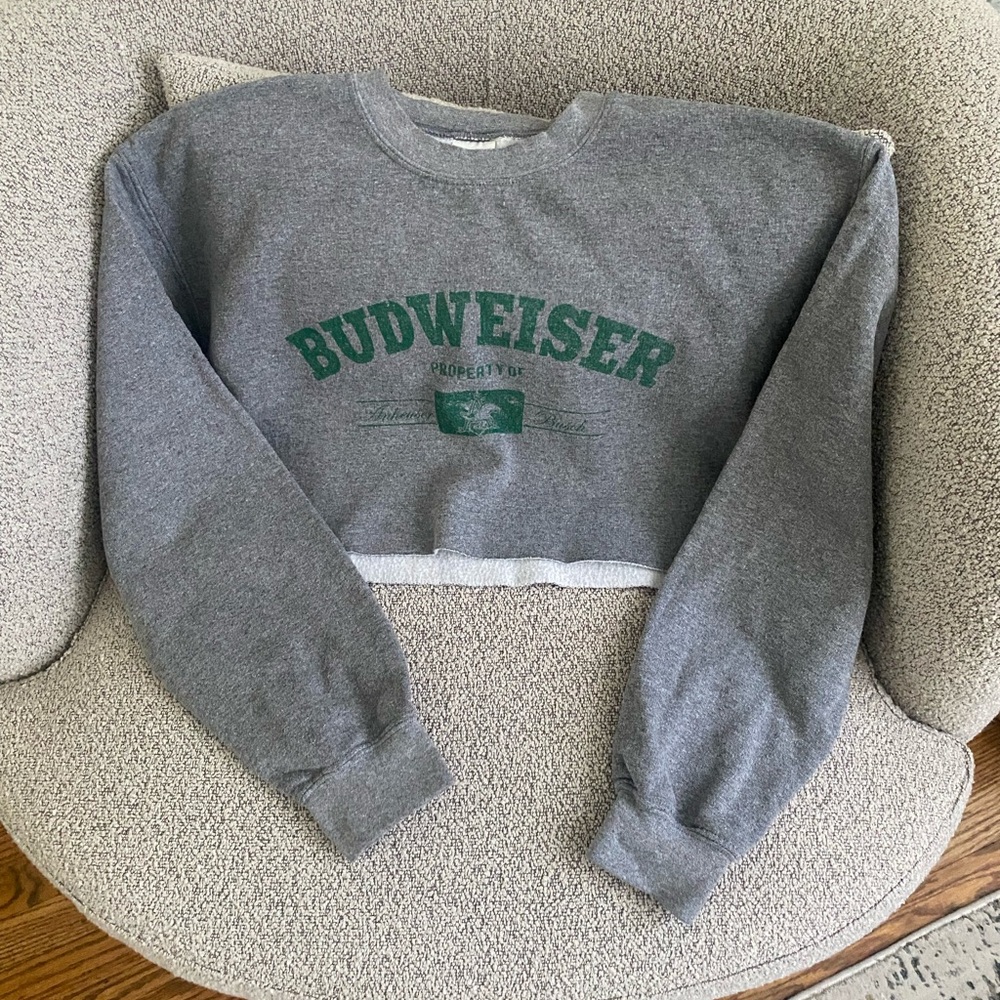 Budweiser Cropped Sweatshirt